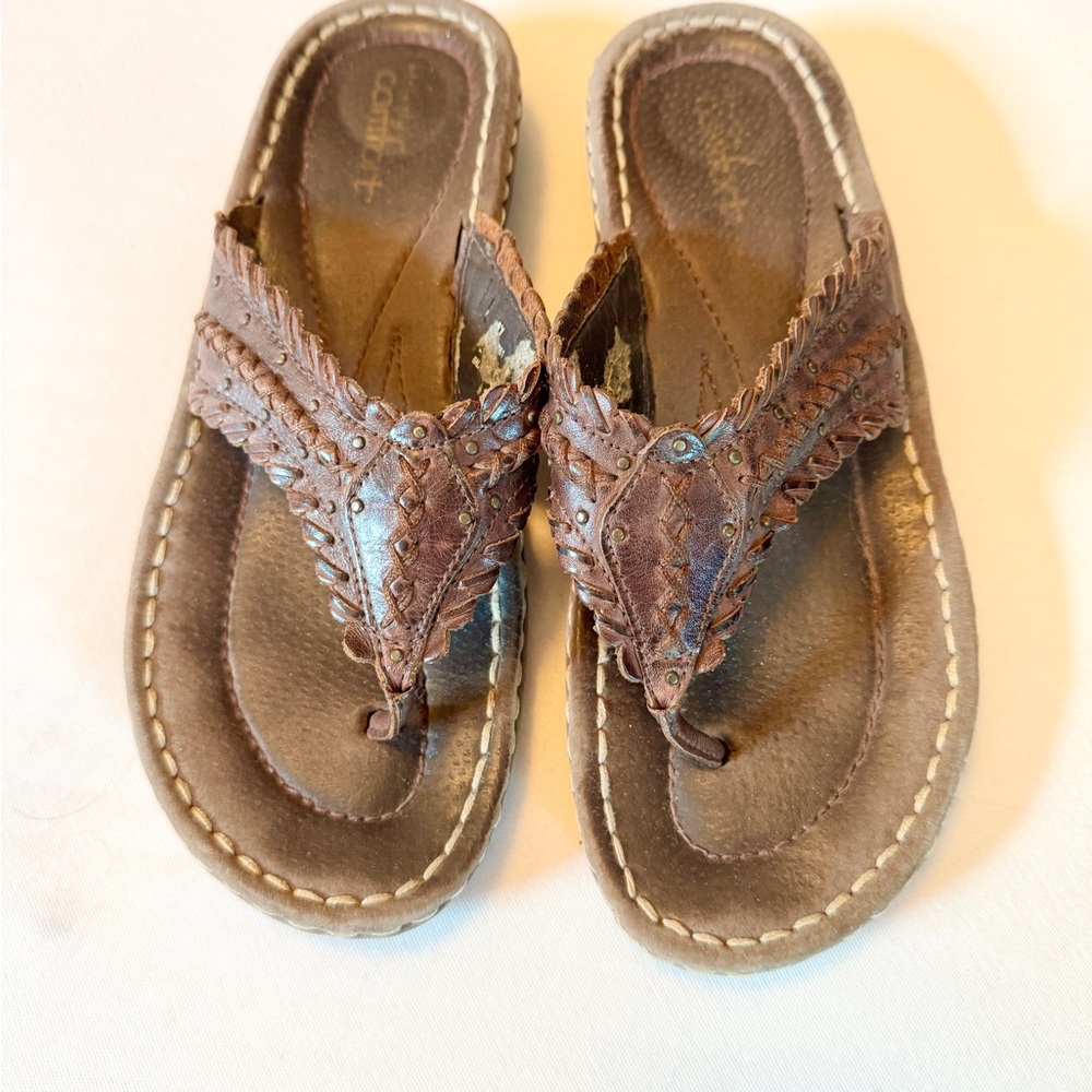 Comfort Plus Women's Brown Leather Toe-Post Sandals